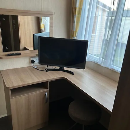 Beautiful Sea View Caravan Apartament Filey