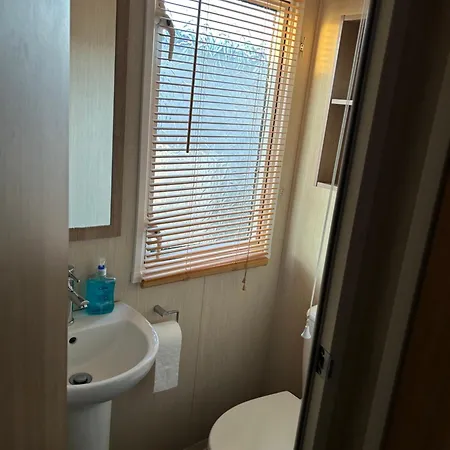 Beautiful Sea View Caravan *